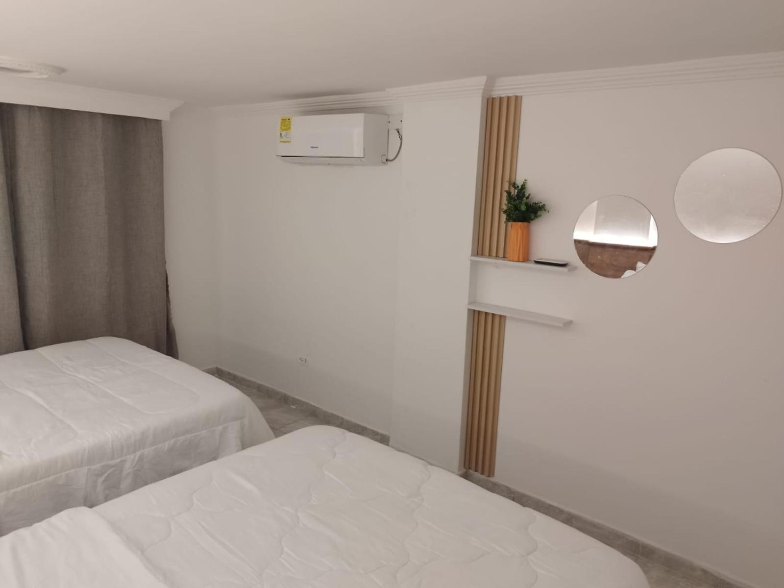Apto Edificio Frente Al Mar, Marbella Apartamento *