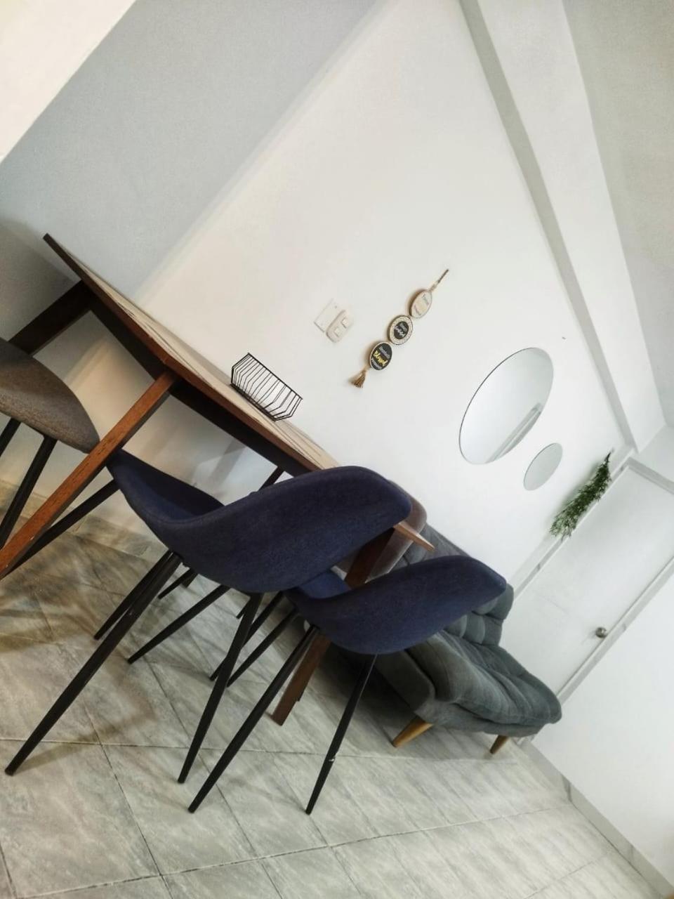 Apto Edificio Frente Al Mar, Marbella Apartamento *